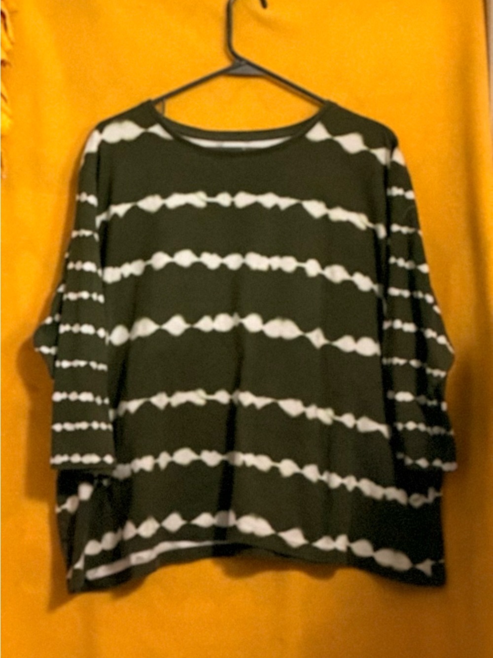 Kim Rogers 2X Olive Green White Tie Dye Stripe Perfectly Soft 3/4 Sleeve Top Tee